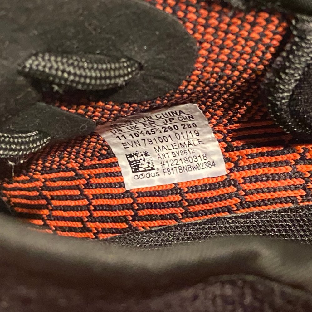 Yeezy Core Red - Picture 4 of 6